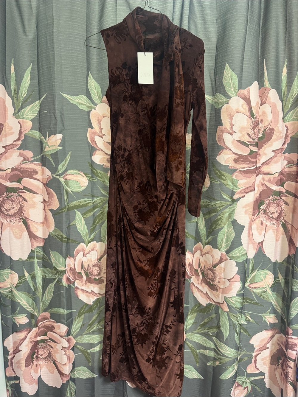 Zara One-Shoulder Brown Velvet Floral Dress